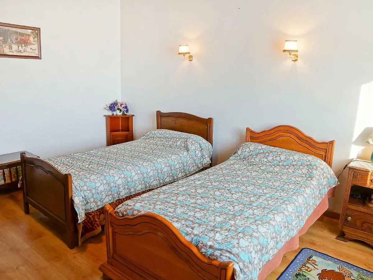 Trezeny Holiday Home Poul Ar Born 0*,  فرنسا